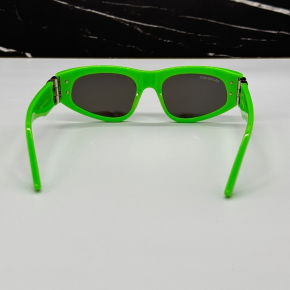 NEW BB0095S 009 BALENCIAGA GREEN GREY CAT EYE WOMEN BALENCIAGA SUNGLASSES - Picture 5 of 10